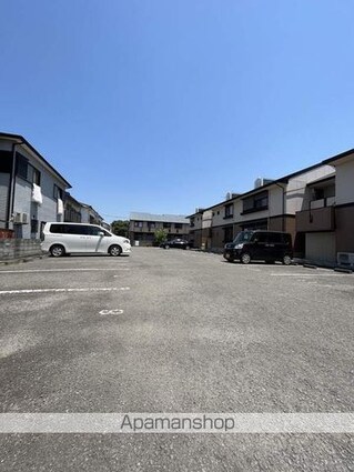 和歌山県和歌山市西庄[3DK/53.48m2]の駐車場3