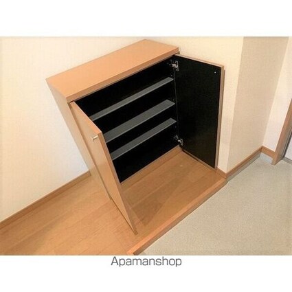 グランデール多田[1LDK/45.64m2]の内装2