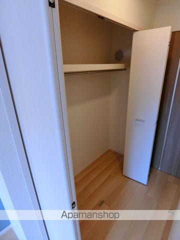 ヒカルサ京田辺大住の内装写真