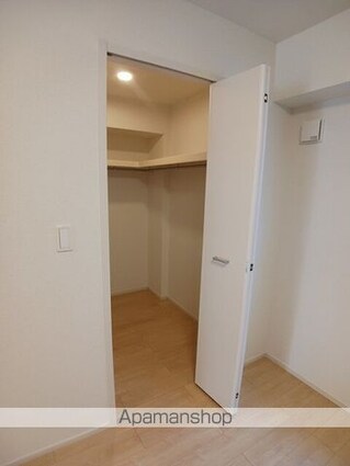 プラシード緑町ⅢＢ[1LDK/47.81m2]の収納