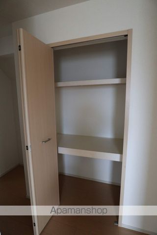 ソレイユ高岡Iの内装写真