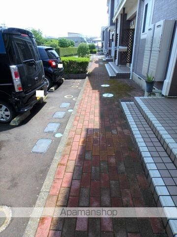 リヴュアリットBの玄関写真
