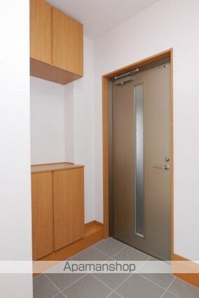 Ｍコート[2DK/54.65m2]の玄関
