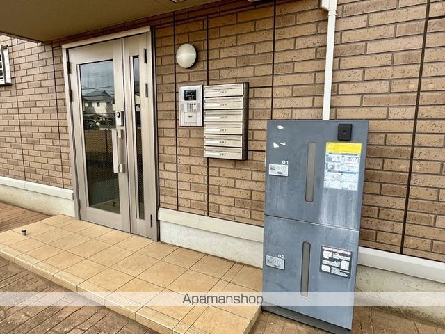 グランドゥールヒル Iの玄関写真