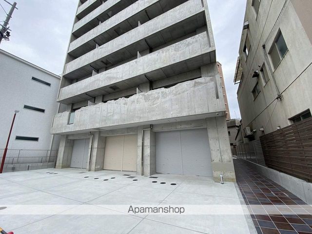 WOLF PACK APARTMENTの外観写真