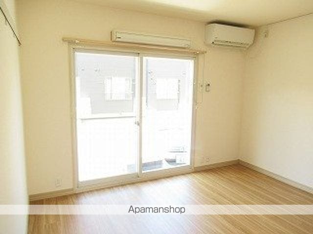 ユーロハイツ名須川 Bの内装写真