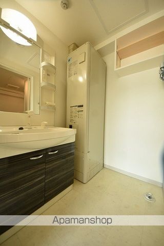 ラトゥール18の内装写真