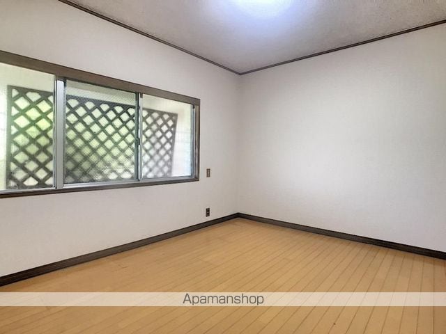 ロイヤルハイツ名池の内装写真