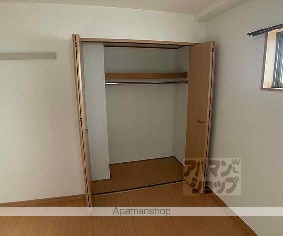 MNS千本の内装写真