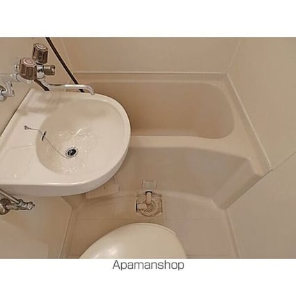 カーサ栄生[1K/15.99m2]のバス1