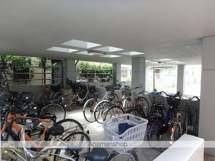 リアライズ鳴門[3LDK/63.28m2]の共用部1