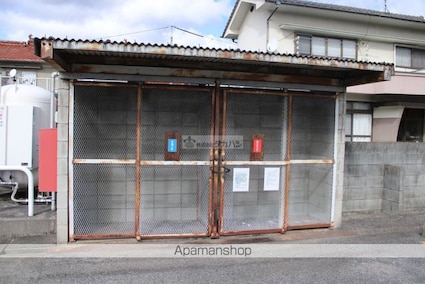 サンコーポ松岡２番館[2DK/42.9m2]の共用部2