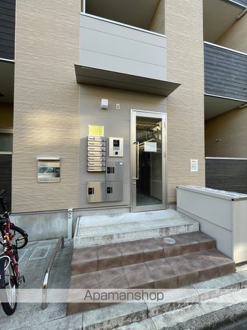 ハーモニーテラス豊田本町の玄関写真