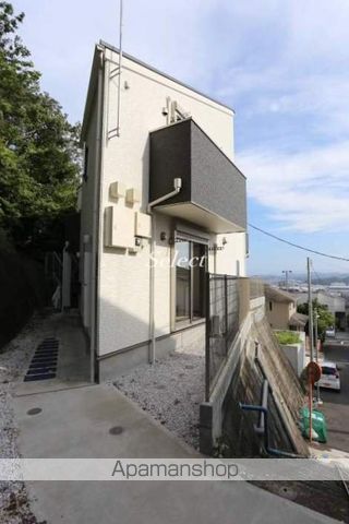 ベイルーム釜利谷の玄関写真