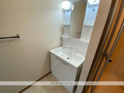 フォブールＤＭＣ・Ｂ[2LDK/57.8m2]の洗面所