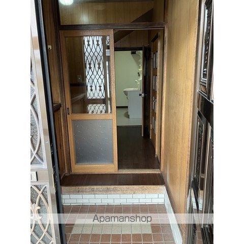 網走市 2階建 築44年の内装写真