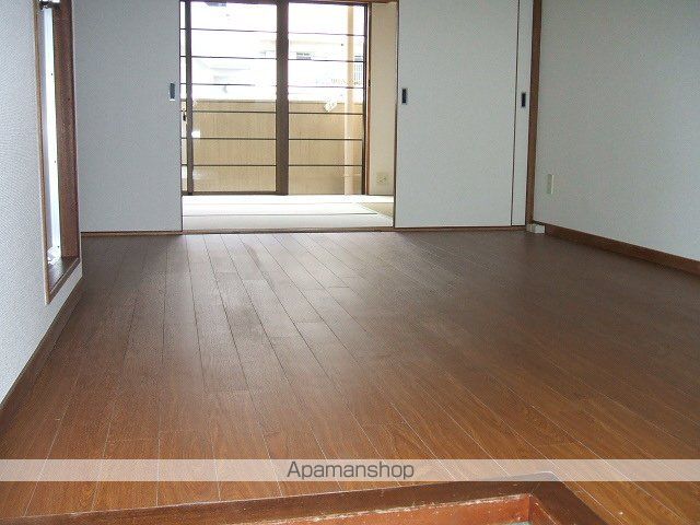 ラ・クール泉の内装写真