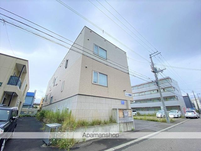PRIVE栄通の外観写真