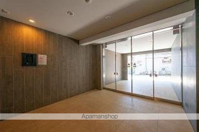 LIMERESIDENCE HIKIFUNEの玄関写真