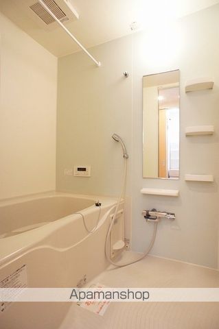ACRO POLISIの内装写真