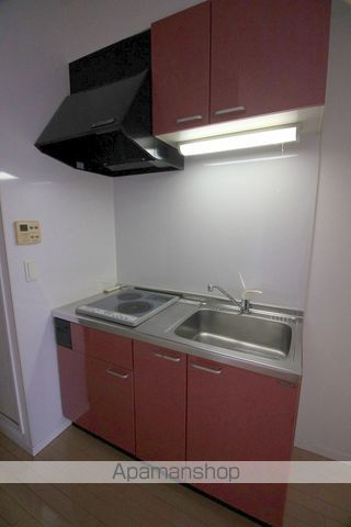 フロンティアタワー九条IIIの内装写真