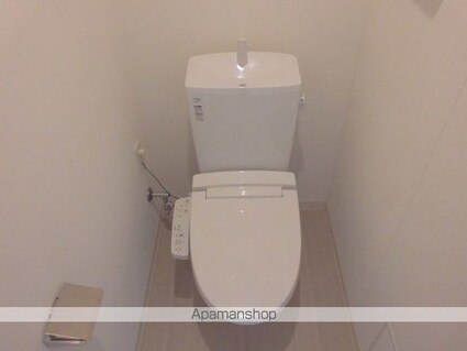 Ｒｉｓｉｎｇ　Ｐｌａｃｅ　Ｋａｍｅｉｄｏ[1K/26.25m2]のトイレ