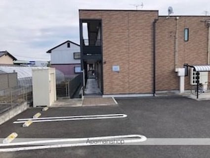 レオネクストＯＫＡＤＡⅡ[1K/25.89m2]の駐車場