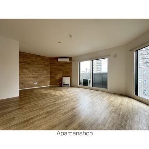 RESIDENCE N8の内装写真