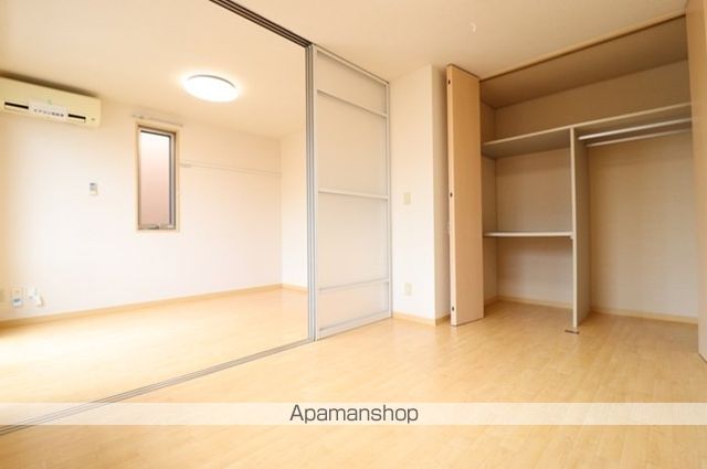 クレシェンテ Aの内装写真
