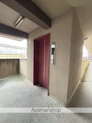 第一コーポ[3K/43.74m2]のエントランス4