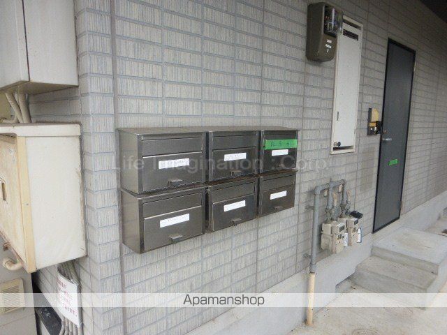 ポイントスクエアの玄関写真