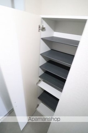 クレイノＴ　ヴィルヌーブ[1K/27.25m2]の玄関