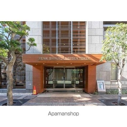 ルネ新宿御苑タワー[1R/37.17m2]のエントランス