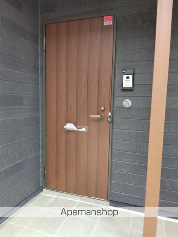 コリーヌ Iの玄関写真