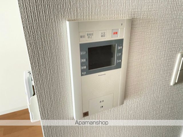 TLRレジデンス高井田の内装写真