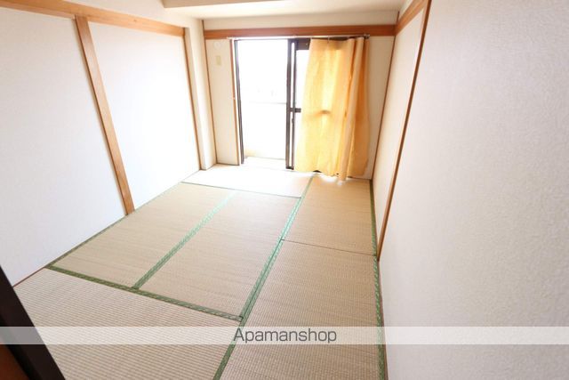 フレグランス松飛台の内装写真