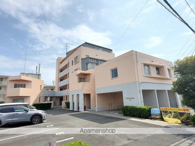 エヴァグリーンの外観写真