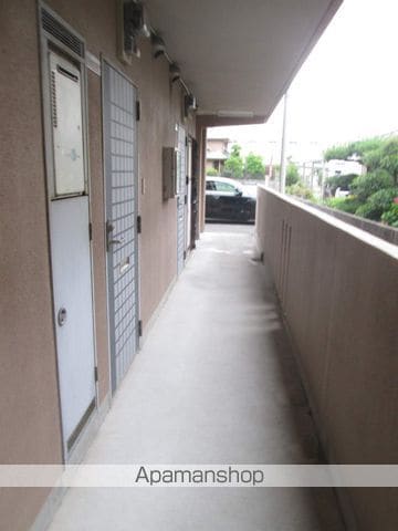 コーポ住吉IIの玄関写真