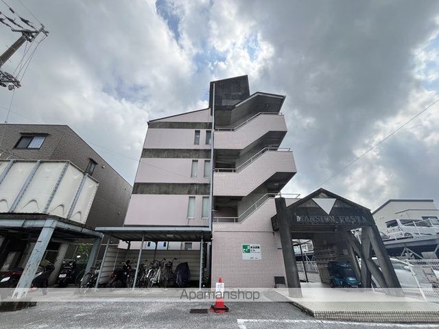 マンションベスタの外観写真