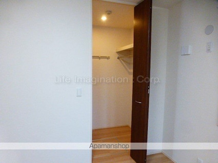 Ｂｅｌｌｅｚｚａ大津京[2LDK/69.59m2]の収納