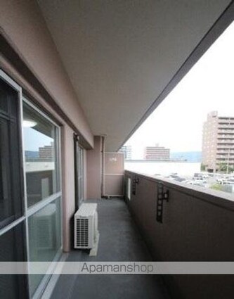 ウイングコート高松[2LDK/38.16m2]のバルコニー