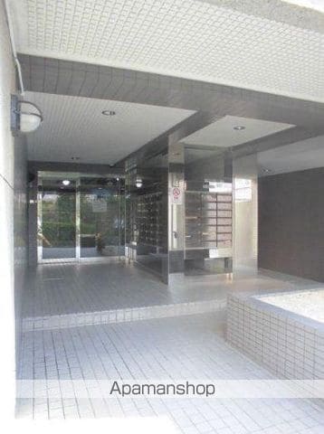 エステートモアイーストパークの玄関写真