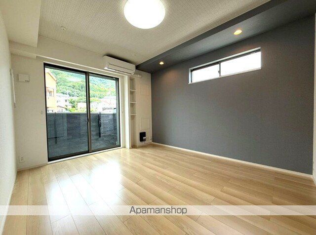 ヒカルサ京都山科大宅の内装写真