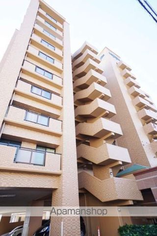 ラヴニール辰巳の外観写真
