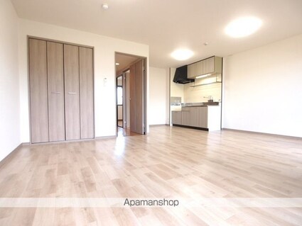 Ｌｉｍｐｉａベルフラワー藤森[1LDK/48.6m2]のリビング・居間