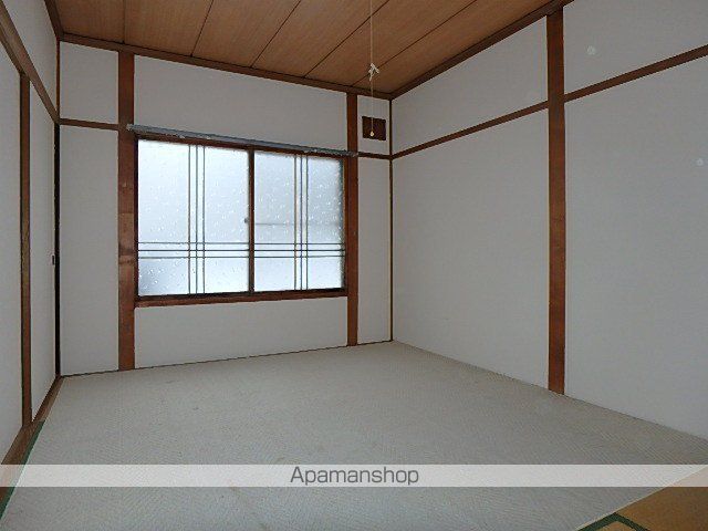 滝川市 2階建 築50年の内装写真
