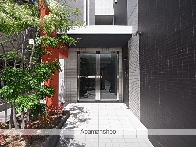 アジュール水堂の玄関写真