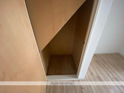 ヴィラ・アンソレイエ屋島西町Ａ・Ｃ・Ｅ棟[3DK/60m2]の収納