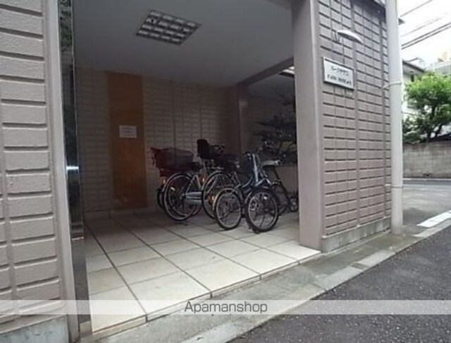 東京都世田谷区池尻１丁目[2LDK/44.18m2]の共用部