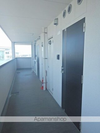 ユニヴァリィ県庁東[1LDK/41.8m2]のエントランス1